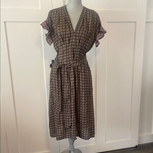 Elegant Black Patterned Dress